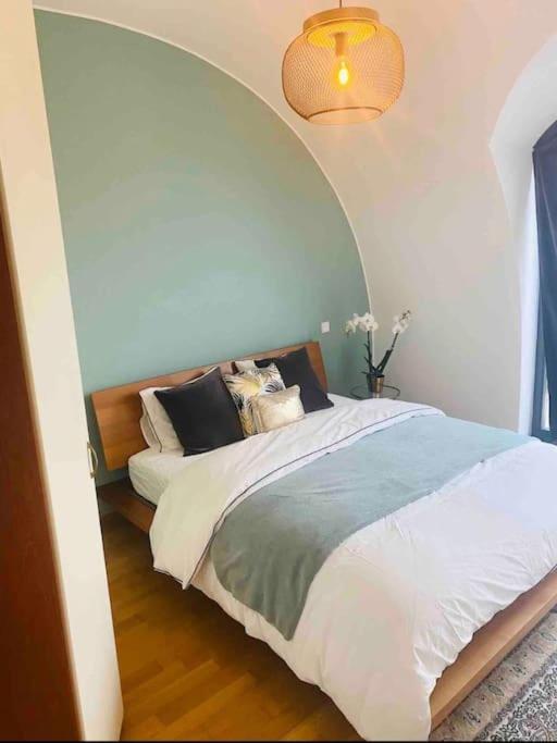 Penthouse 2 Bedrooms In Center With Parking - 51 Apartment